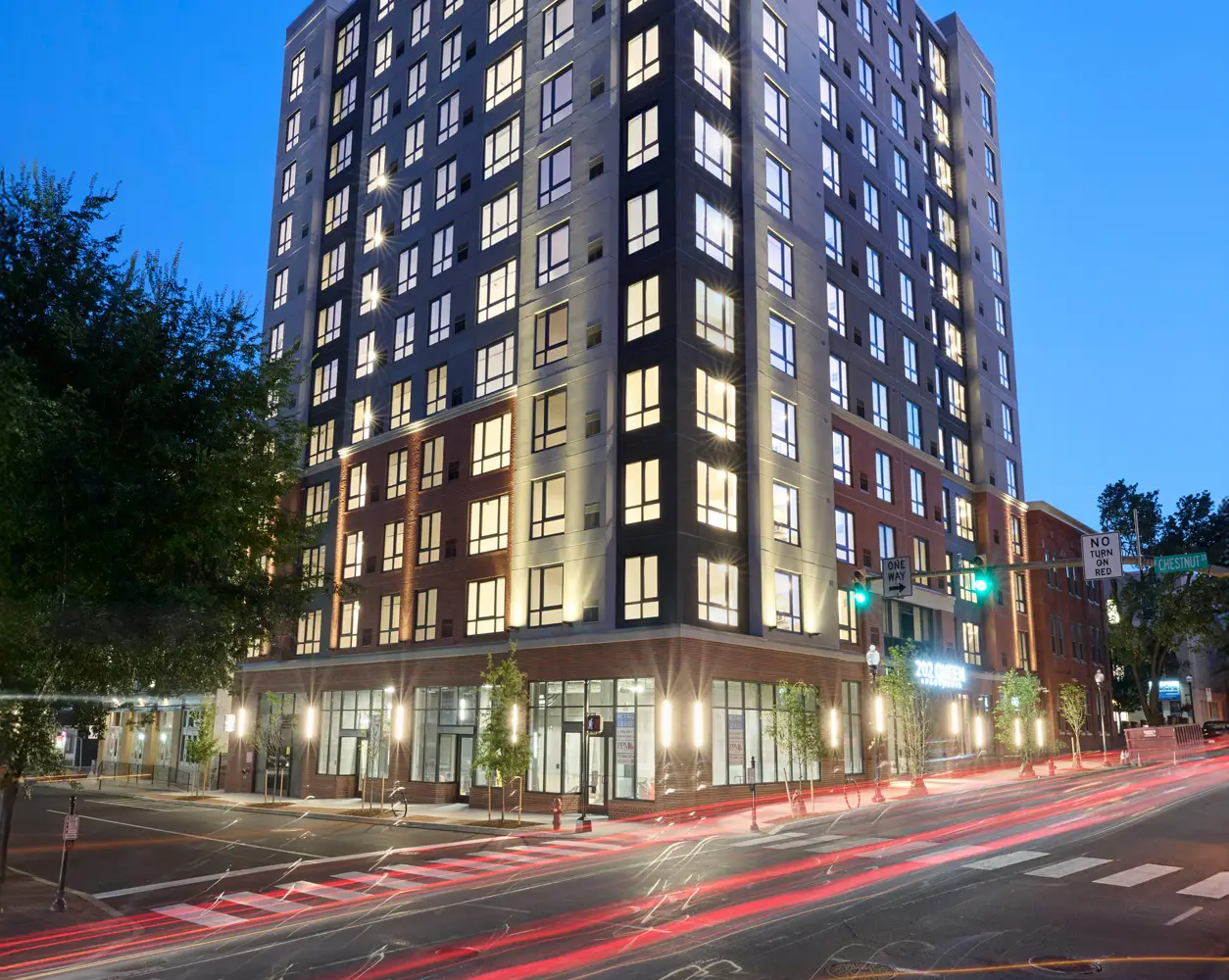 202 Queen Apts